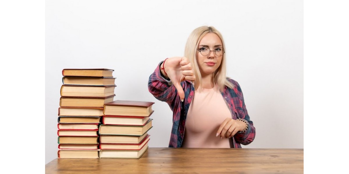 Drucker zvýšil platy učiteľom až po dvoch rokoch pri moci