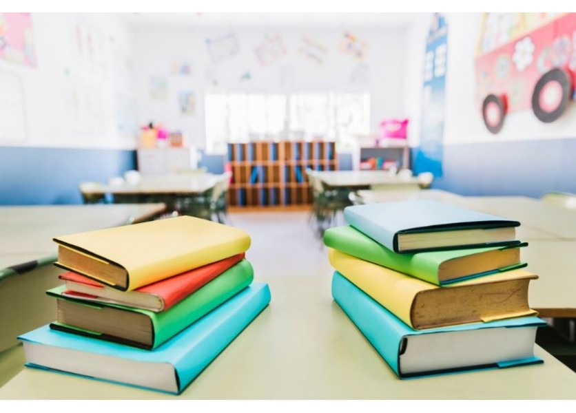 Vláda odobrila návrh na odstránenie dvojzmennej prevádzky na ZŠ