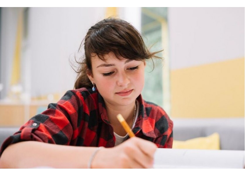 Približne 6-tisíc slovenských žiakov sa zapojí do medzinárodnej štúdie OECD PISA 2025