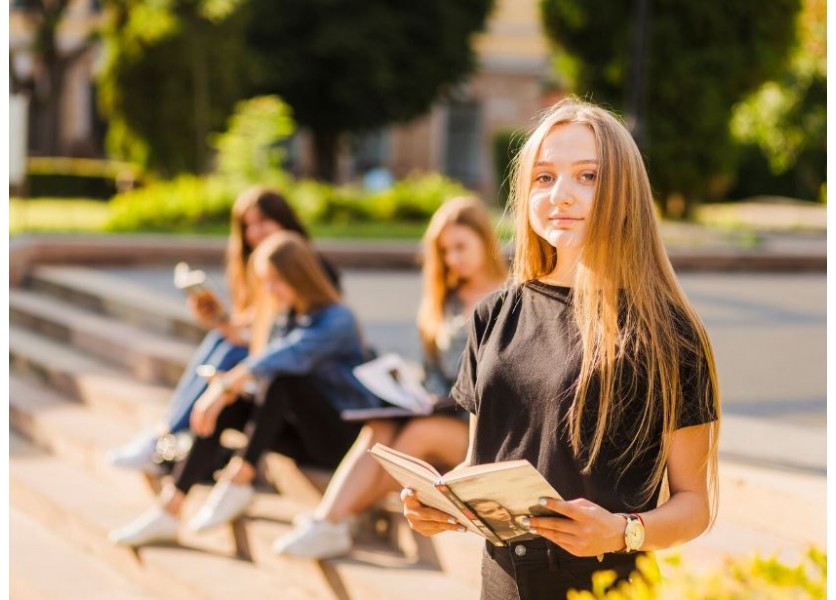 Kam po základnej či strednej? Nový podcast poradí s výberom školy