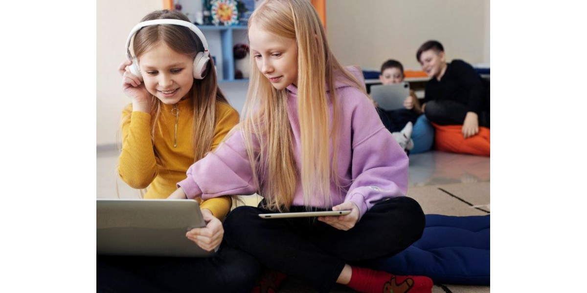 Žiaci sa musia začať učiť správne používať umelú inteligenciu