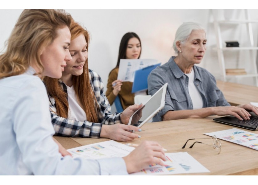 Štát spustil účty na vzdelávanie pre dospelých. Tisíce ľudí sa už zapojili
