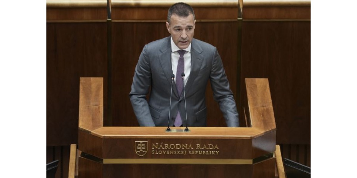 Poslanci Národnej rady SR schválili balík školských zákonov