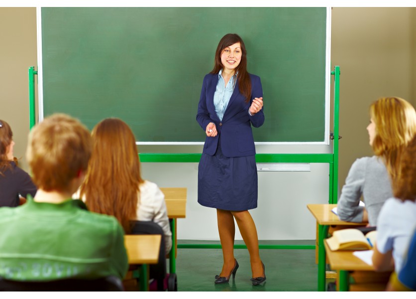 Učiteľ  by mal vedieť odovzdať kus seba. Neučiť žiakov len memorovať