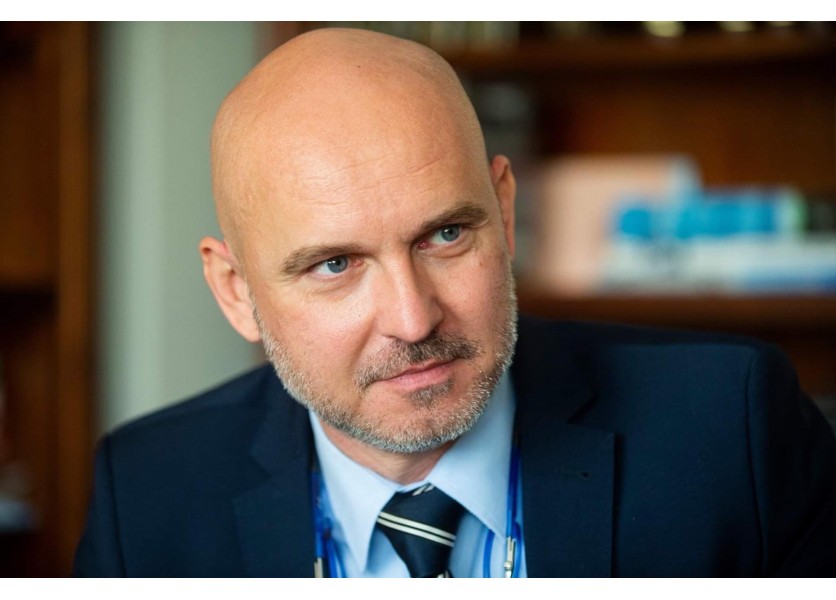 Gröhling o školstve a koronavíruse: Dúfa, že v roku 2022 budú online maturity