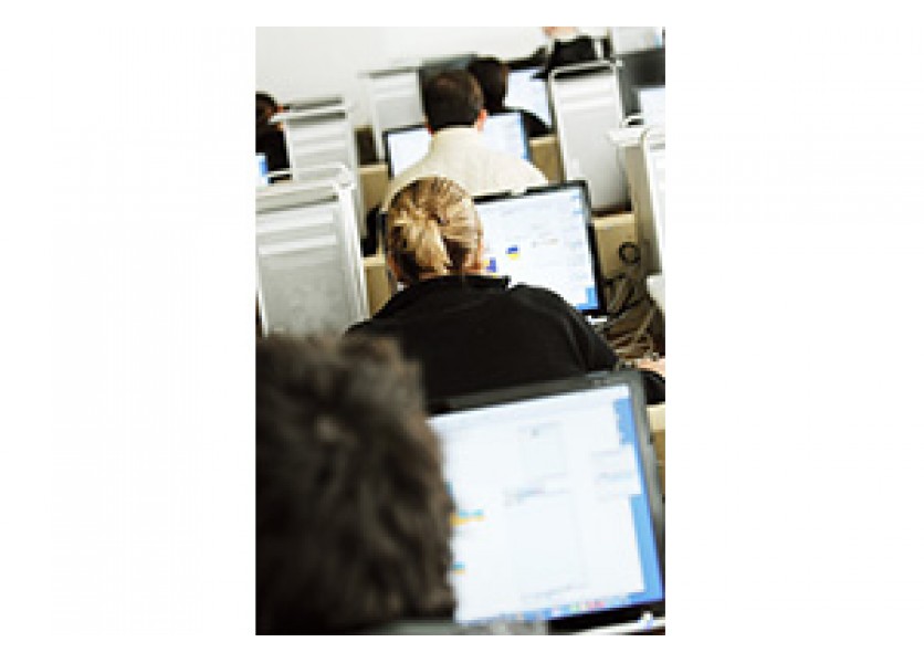 Interaktívne učebne využíva 2 360 škôl a 40-tisíc učiteľov