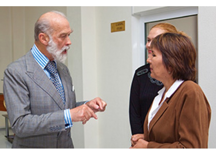 Druhý návrh na riaditeľa školy má byť pre zriaďovateľa záväzný