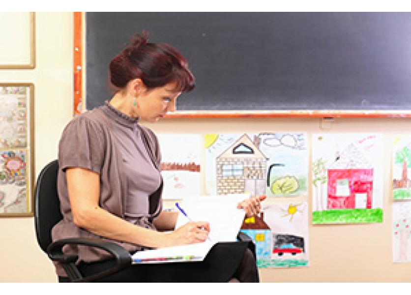 Zo šikanovanej učiteľky už strach opadol. Úzkosť zostáva