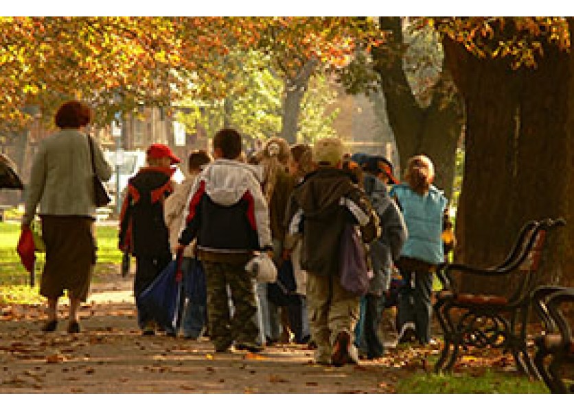 Pri organizovaní škôl v prírode budú mať učitelia menej administratívy