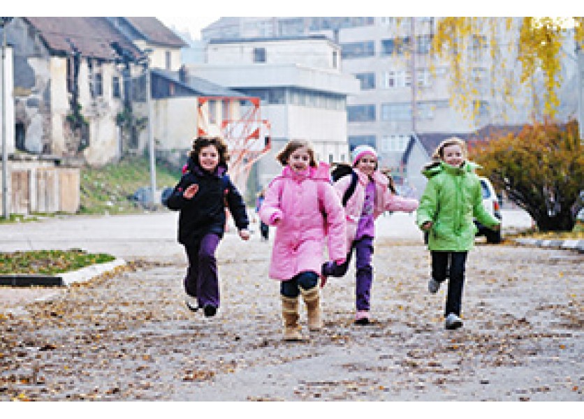 KDH chce zakázať reklamu na alkohol pri školách a zvýšiť pokuty