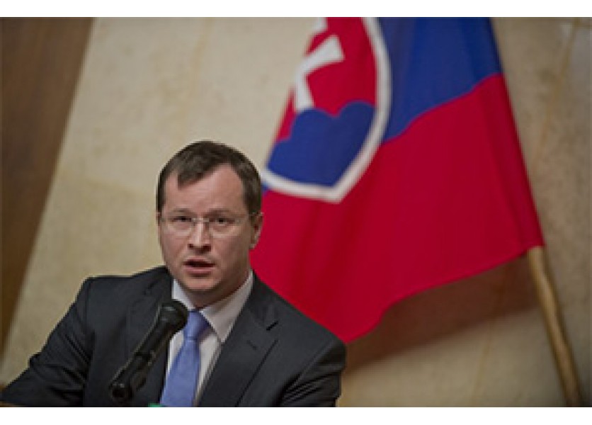 Minister Draxler odkazuje: Na veľkých investorov sme pripravení