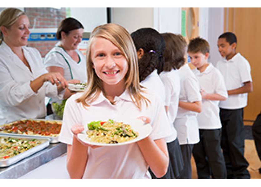 V školských jedálňach sa bude variť zdravšie V školských jedálňach sa bude variť zdravšie
