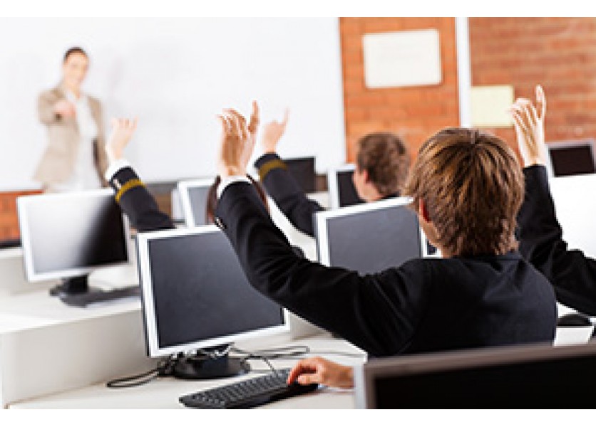 Školy potrebujú rýchlejšie pripojenie na internet a bezpečnejšie spojenie s dátovým centrom