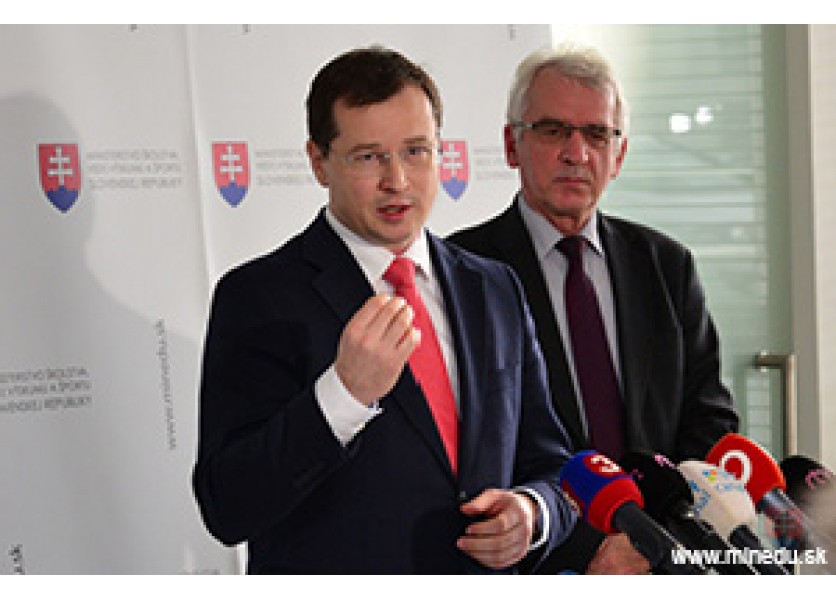 Ochranu práv v regionálnom školstve pomôže riešiť samostatný odbor