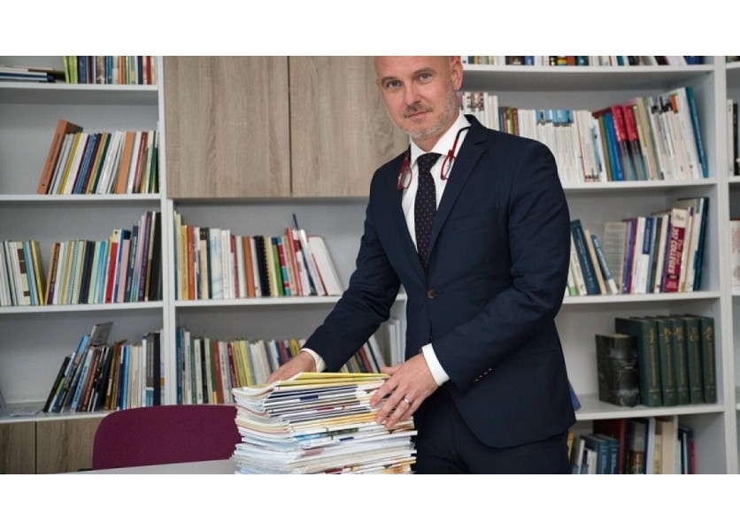 Ministerstvo školstva znižuje byrokraciu na školách