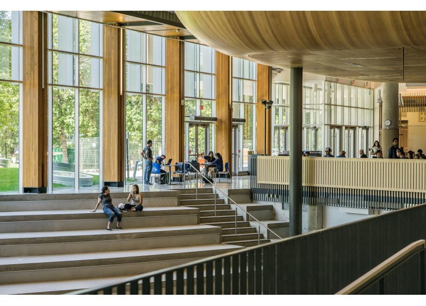 Združenie V7 vyzýva k zmene slovenského vysokého školstva