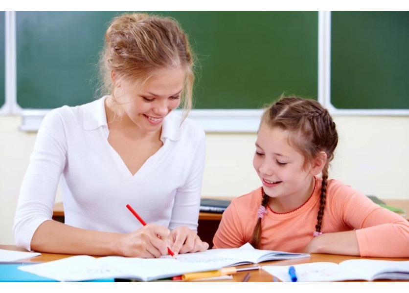 Po rokoch štát konečne pustí osobných asistentov do škôl