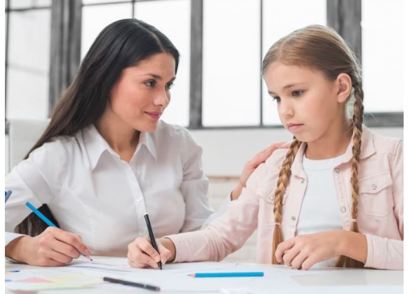 Asistentov učiteľa je stále málo