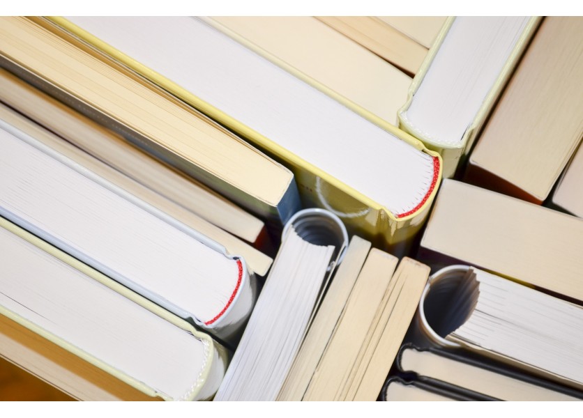 Zásadná zmena v školstve: Gröhling chce, aby školy kupovali učebnice podľa vlastného rozhodnutia