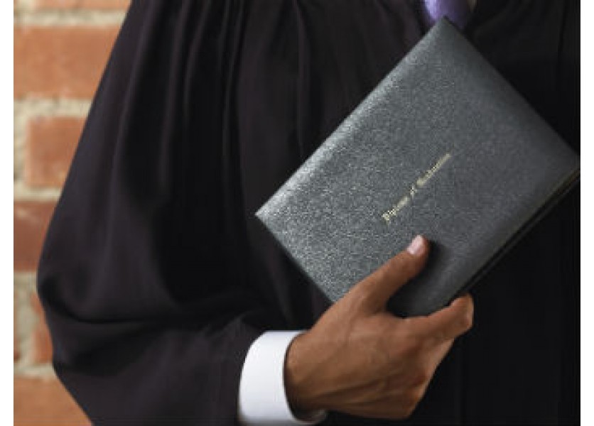 Jurzyca tituly vyriešiť nestihne