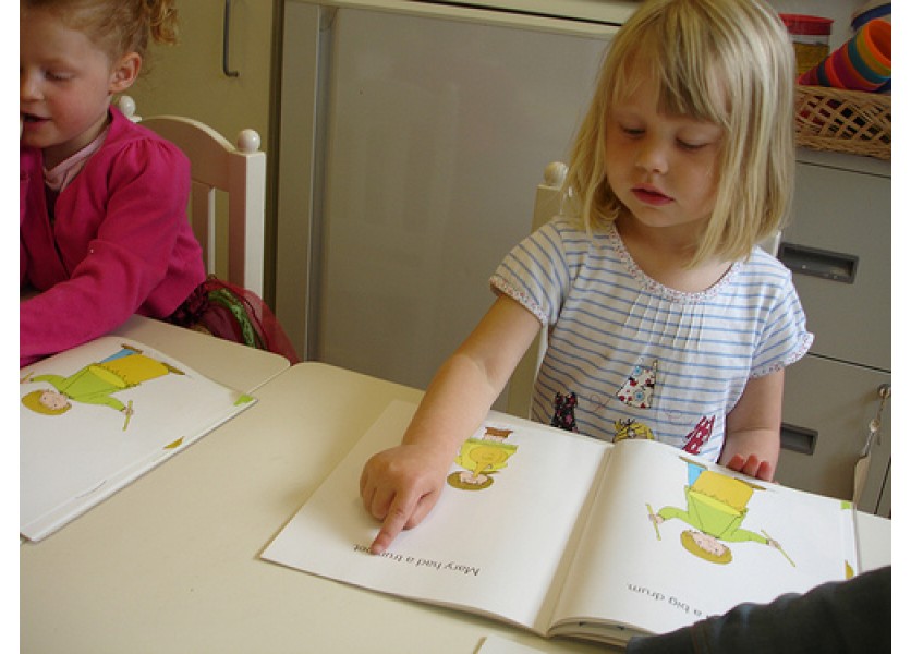 Minister chce po nelichotivých výsledkoch PISA zmeniť čítanie detí