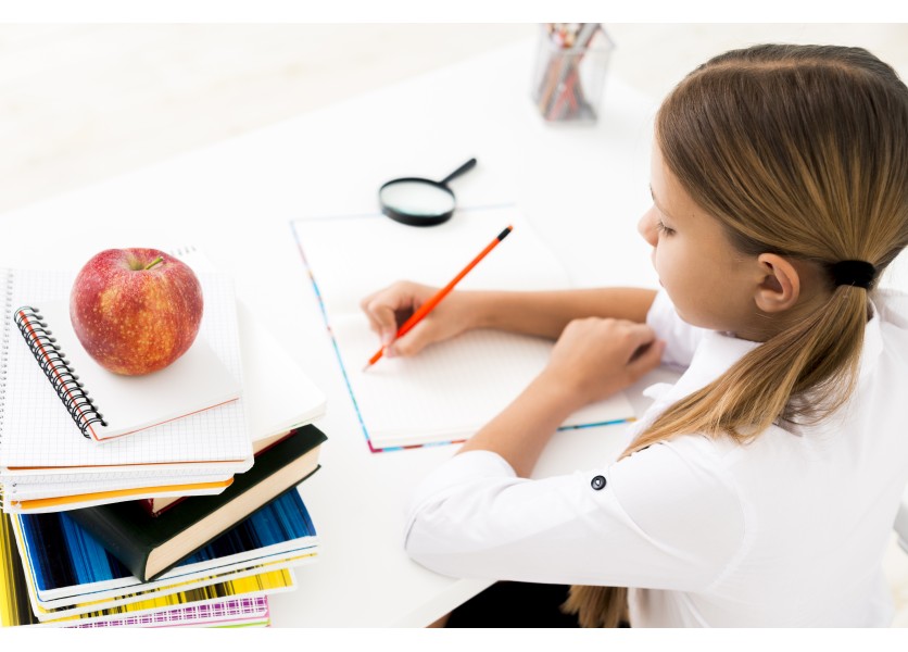 Piataci absolvujú testovanie zo slovenčiny a matematiky Piataci absolvujú testovanie zo slovenčiny a matematiky