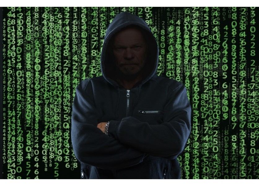 Polícia učí deti, ako bezpečne používať internet, mali by aj rodičia