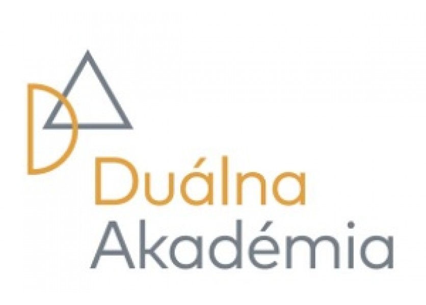 Duálna akadémia hľadá súrne kvalitných pedagógov