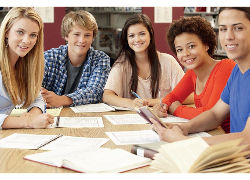 Deviataci budú mať viac hodín dejepisu. Z čoho sa budú učiť?!