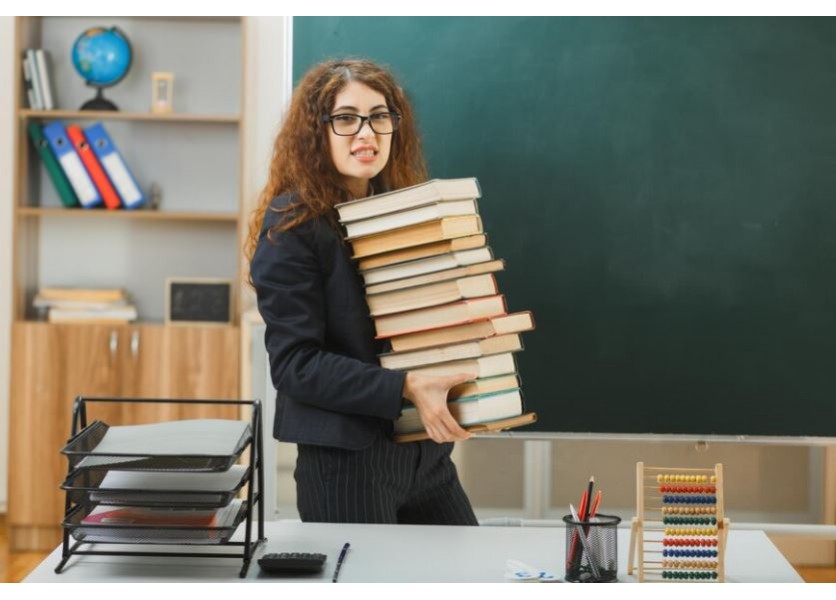  Desať miliónov eur isto poteší. No pedagógovia sa cítia ako ľudia, čo musia chodiť po žobraní