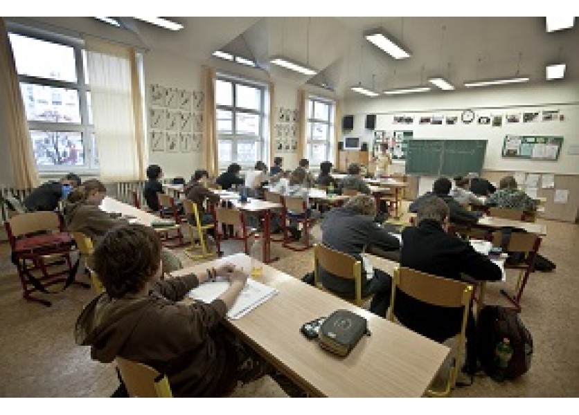 Pre ZŠ len s ročníkmi 1. stupňa zrušia pravidlo o počte žiakov