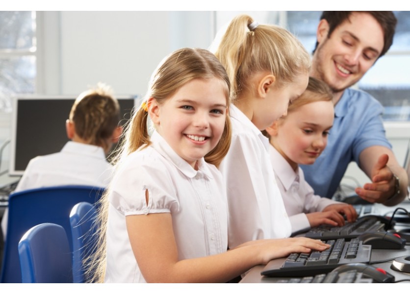 Digitálna gramotnosť rozdeľuje Slovensko, deti zo sociálne slabých rodín majú problémy