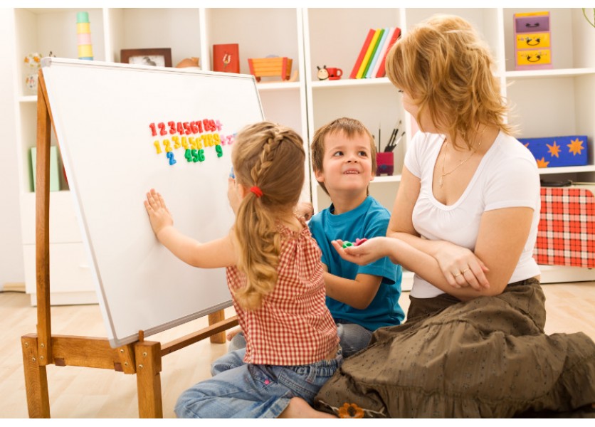 Povinnú predškolskú dochádzku by mali mať podľa Á. Ravasza všetky deti