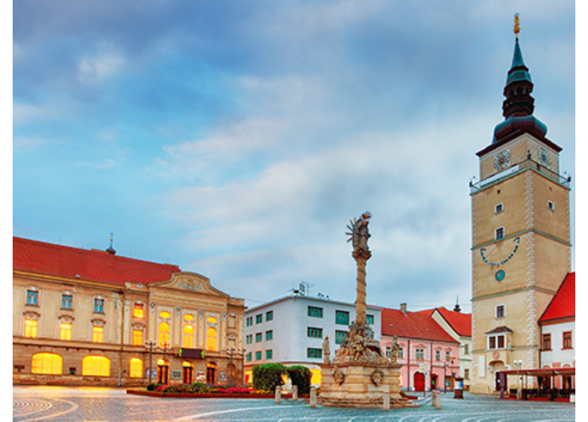 Trnava: Radnica vyčlenila pre utečencov 11 bytov, deti už chodia do škôl