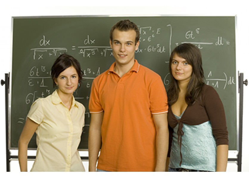 Čaplovič chce pre súčasných ôsmakov povinnú maturitu z matematiky