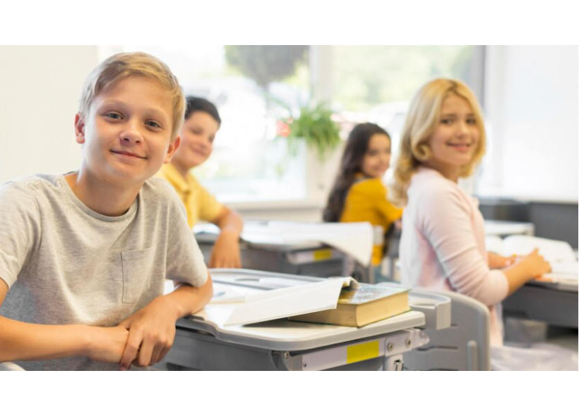 Žiaci chodia do školy aj na dvojité zmeny