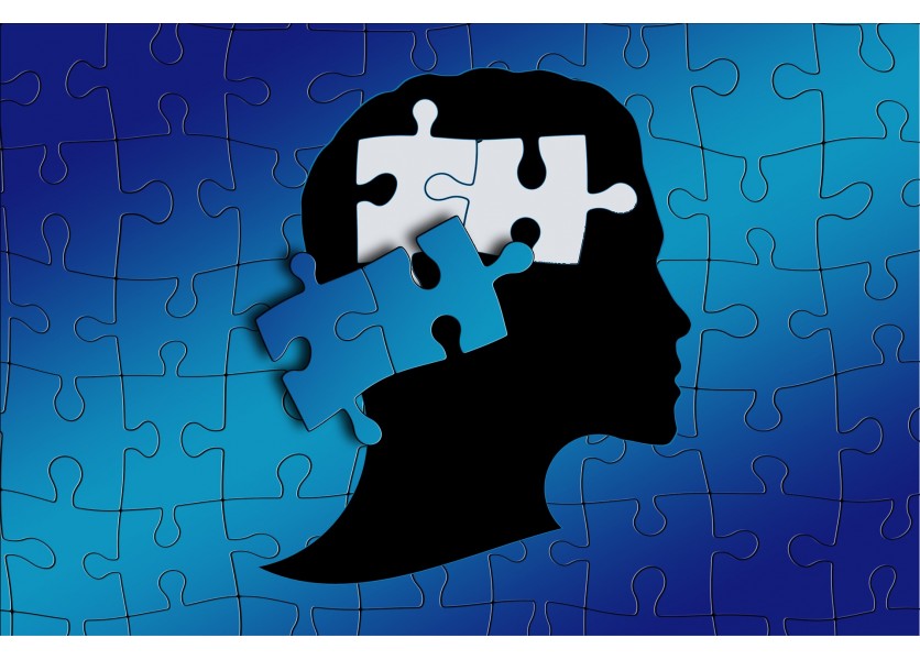 Asistentov je stále málo!