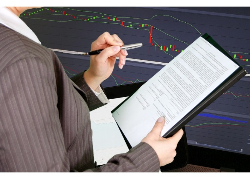 Školská inšpekcia má byť prísnejšia, navrhujú poslanci Smeru