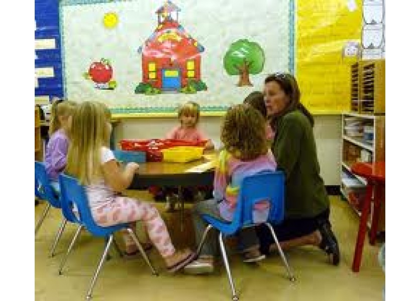 Pre chýbajúcu družinu môže ubudnúť prvákov