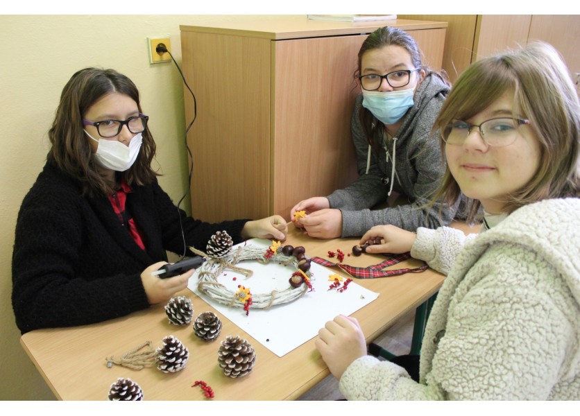 Prečo (ne)má plošné zatváranie škôl zmysel?!