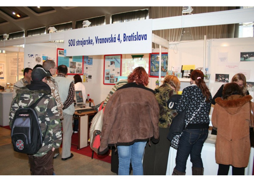 Minister Ján Mikolaj otvorí výstavu výrobkov a služieb JUVYR