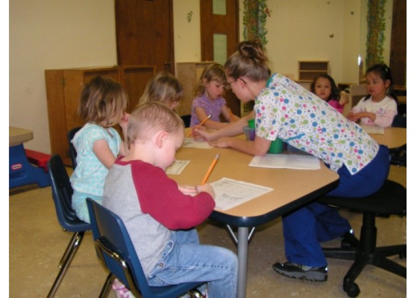 Proti rušeniu školy bojujú rodičia petíciou