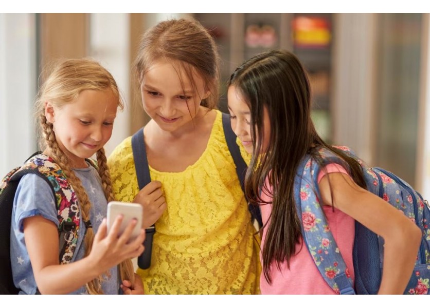 Patria mobily do škôl? Podľa správy organizácie UNESCO len v obmedzenom rozsahu