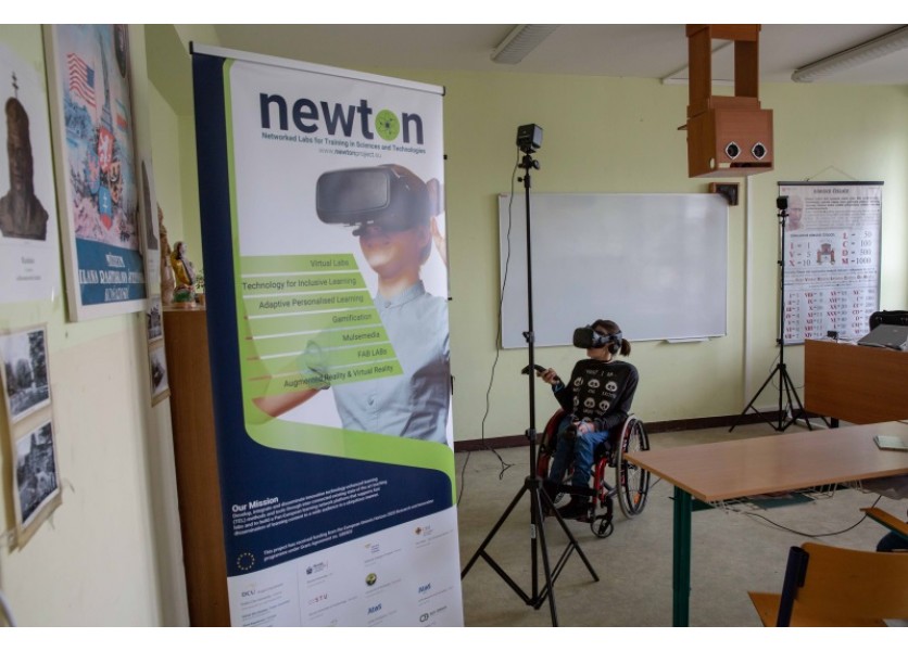 Trnavskí študenti sa učia vo virtuálnom laboratóriu