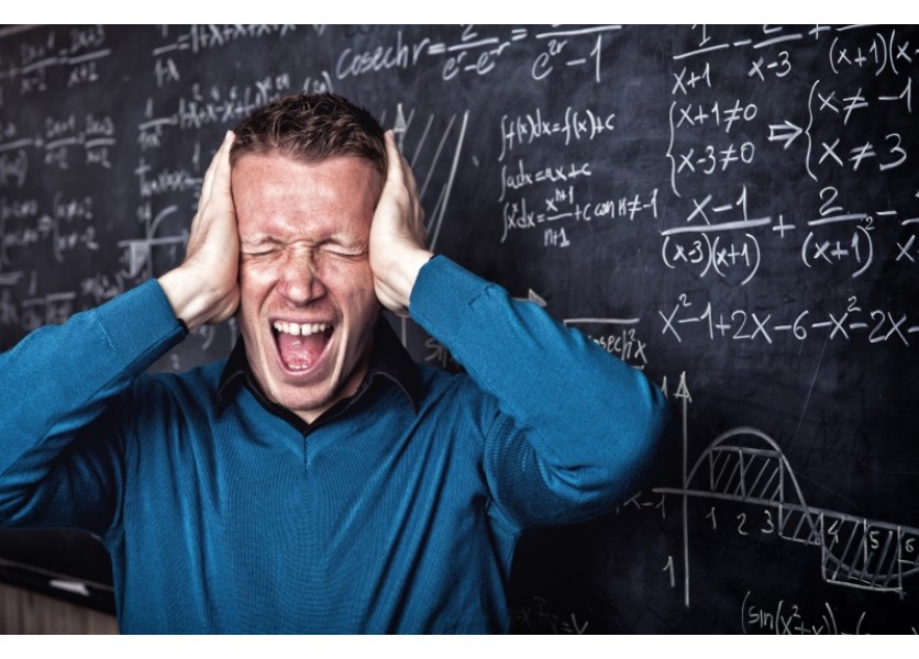 Aj predavačka zarobí viac ako my!