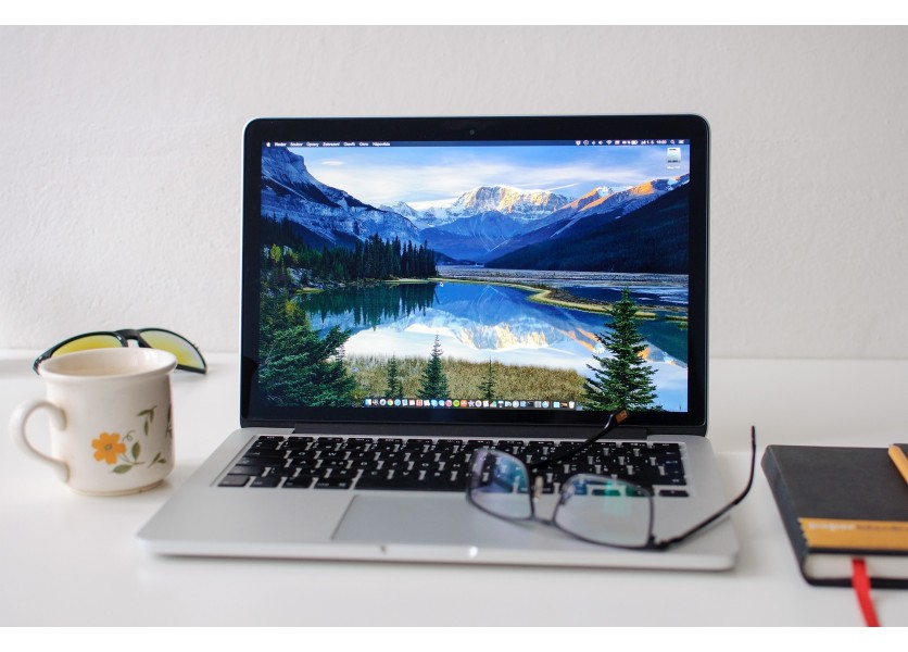 Online výuku znepríjemňujú učiteľom najmä technické problémy