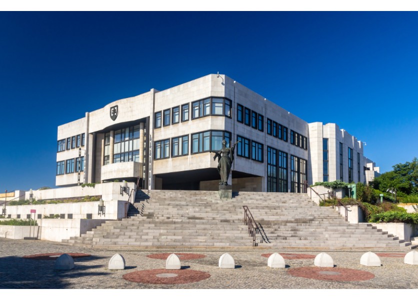 NRSR: Zámer presadiť transparentnejší výber riaditeľov škôl neprešiel