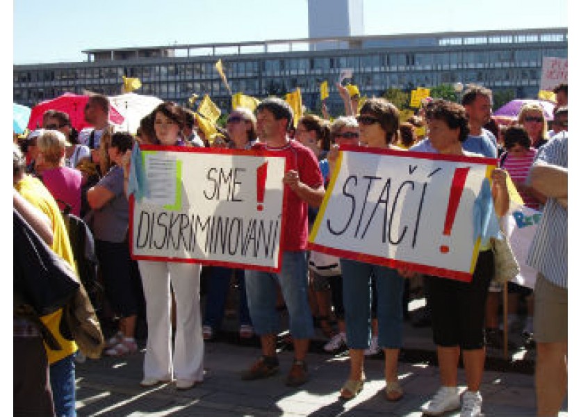 Školskí odborári opäť tlačia na vládu, nevylučujú štrajk