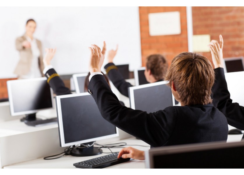 Ministerka školstva: Internet pre školy posúdim čo najzodpovednejšie