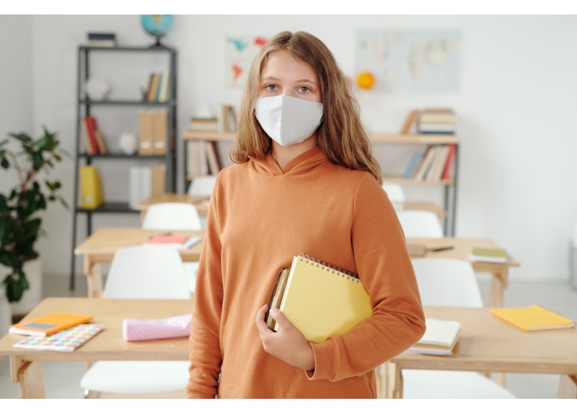 Gröhling: Prezenčne sa v školách vzdeláva vyše 84 percent žiakov